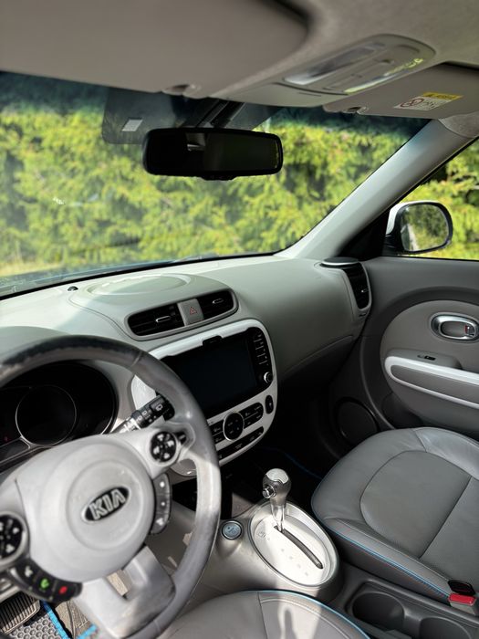 KIA SOUL 2015 VIN KNAJX81EFG7009162 фото оголошення 17 з 19
