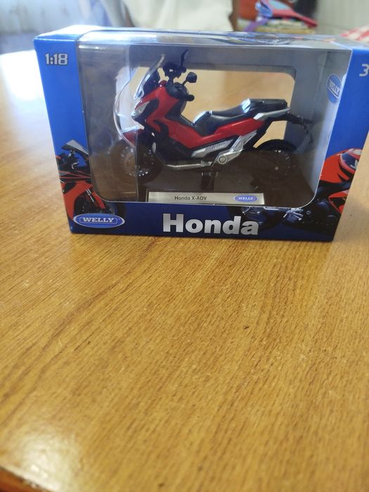 Miniatura Honda x-adv 750