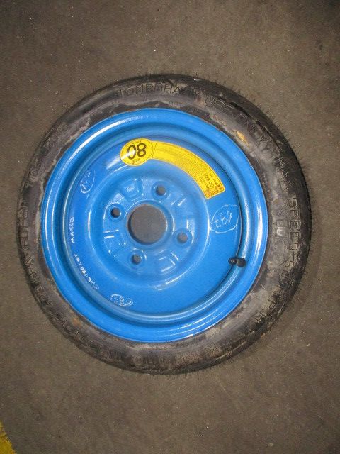 Pneu suplente FORD Capri III (GECP)