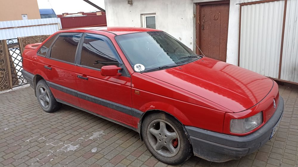 Volkswagen Pasat b3 1993 року