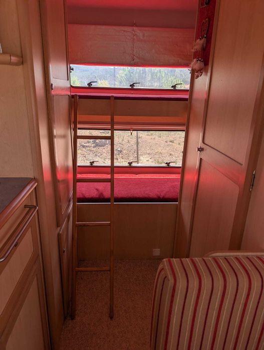 Caravana Saurium 480 - 2006 Autónoma c/Solar+Avançado | Excelente Estado