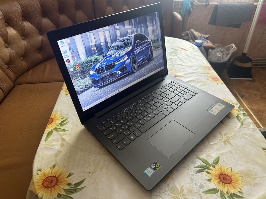 Потужний ігровий ноут Lenovo 330-15ICH(i5 8300H,SSD 480GB,GTX1050 4GB)