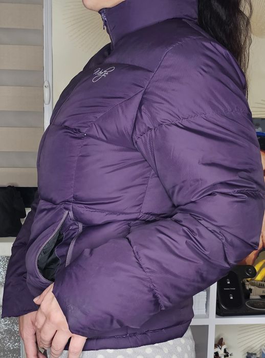 Куртка пуховик жіночій