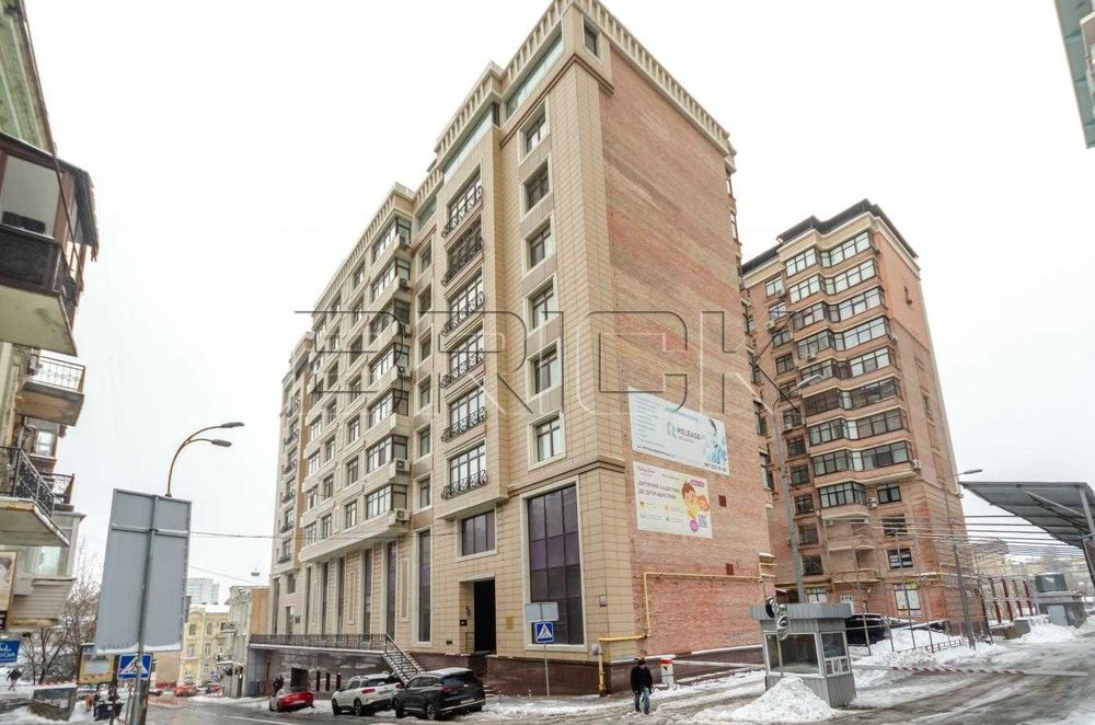 Apartment in Kyiv - View 2