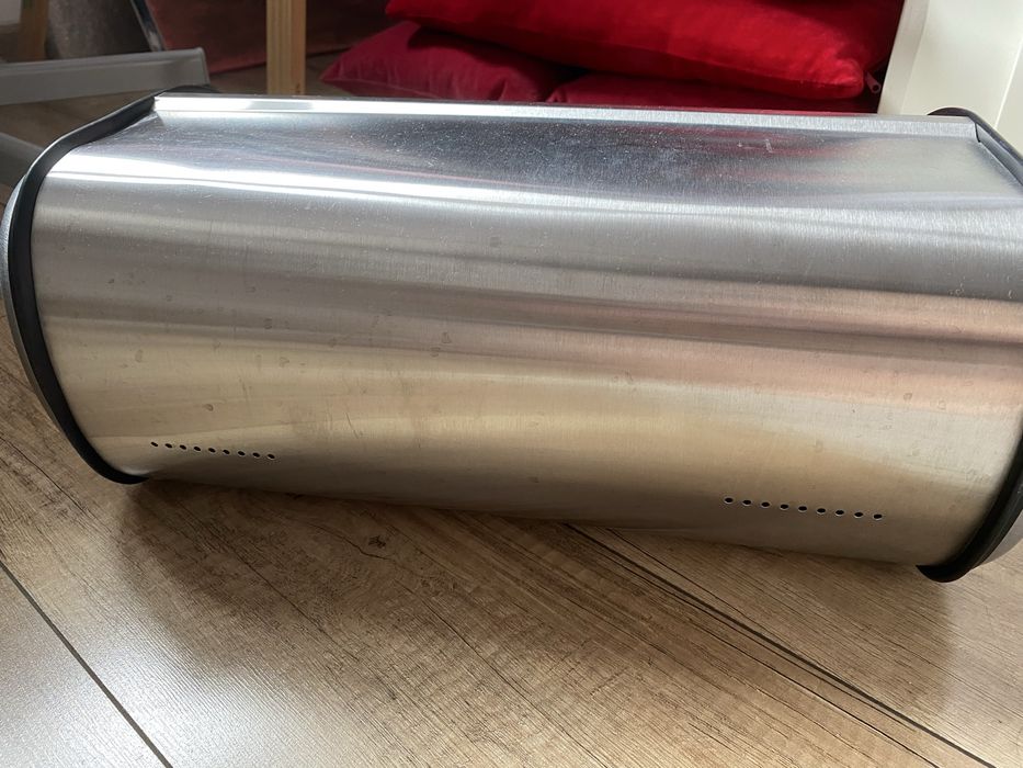 aluminiowy/ metalowy chlebak
