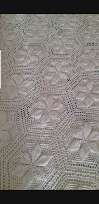 Colcha de casal em crochê feira à  mão