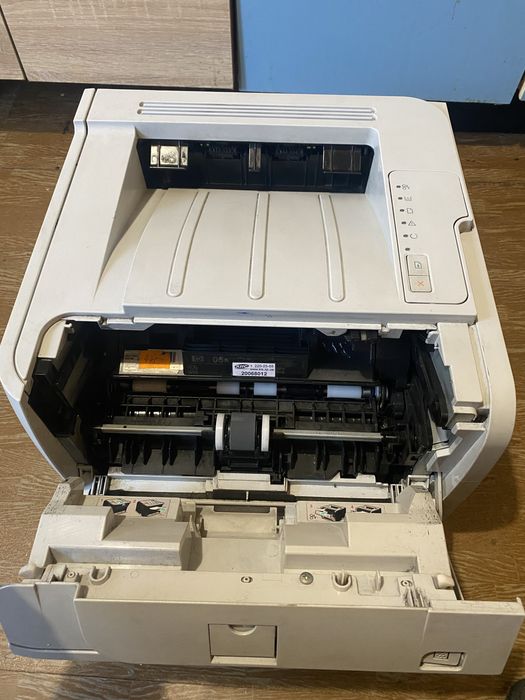 HP Laser Jet  P2035 принтер б/у