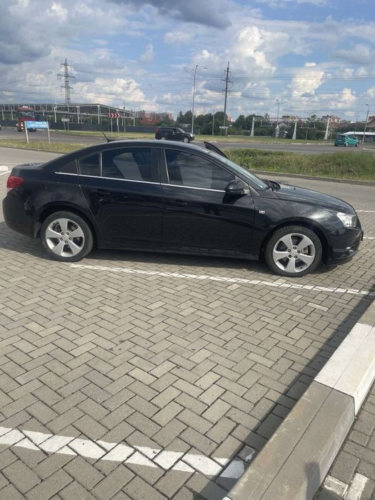 Chevrolet Cruz 2011   2.0TDI