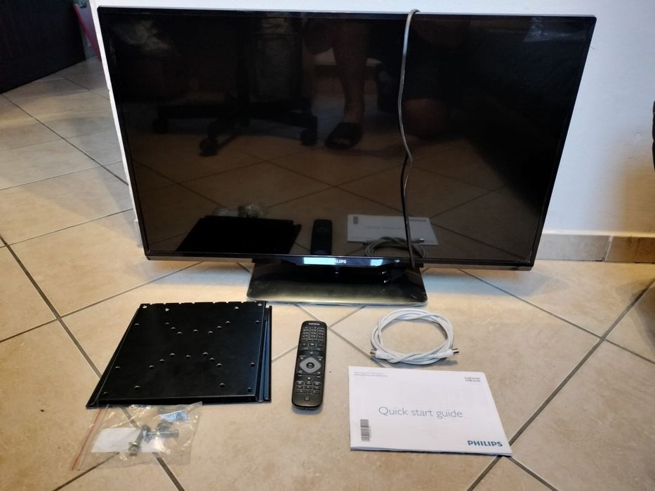 Telewizor Philips 32PFL3168H/12 – 32 cale, TUNER, pilot, uchwyt, kabel