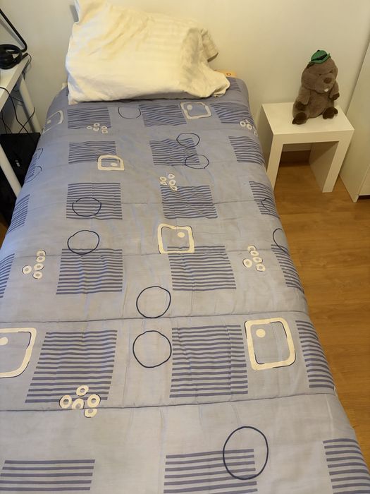 Cama solteiro (90x190cm)