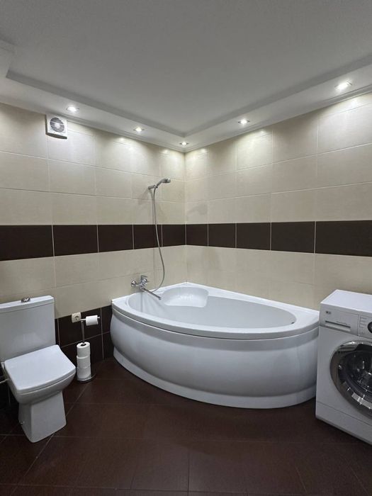 Продаж 3к квартира в Броварах