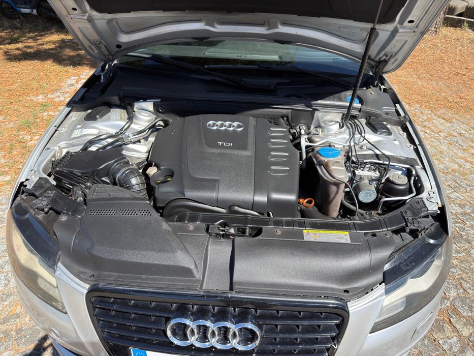 Audi A4 Avant 2.0 TDI 143cv S-Line
