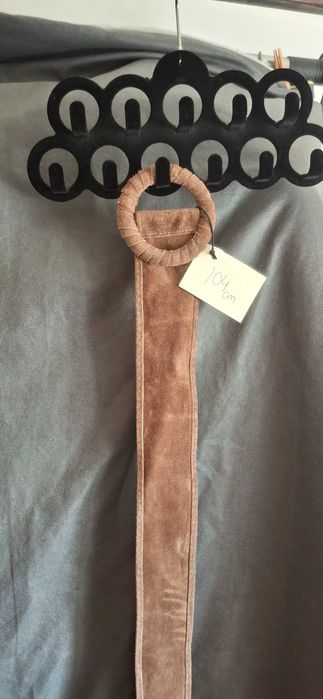 Faixa em pele 104cm