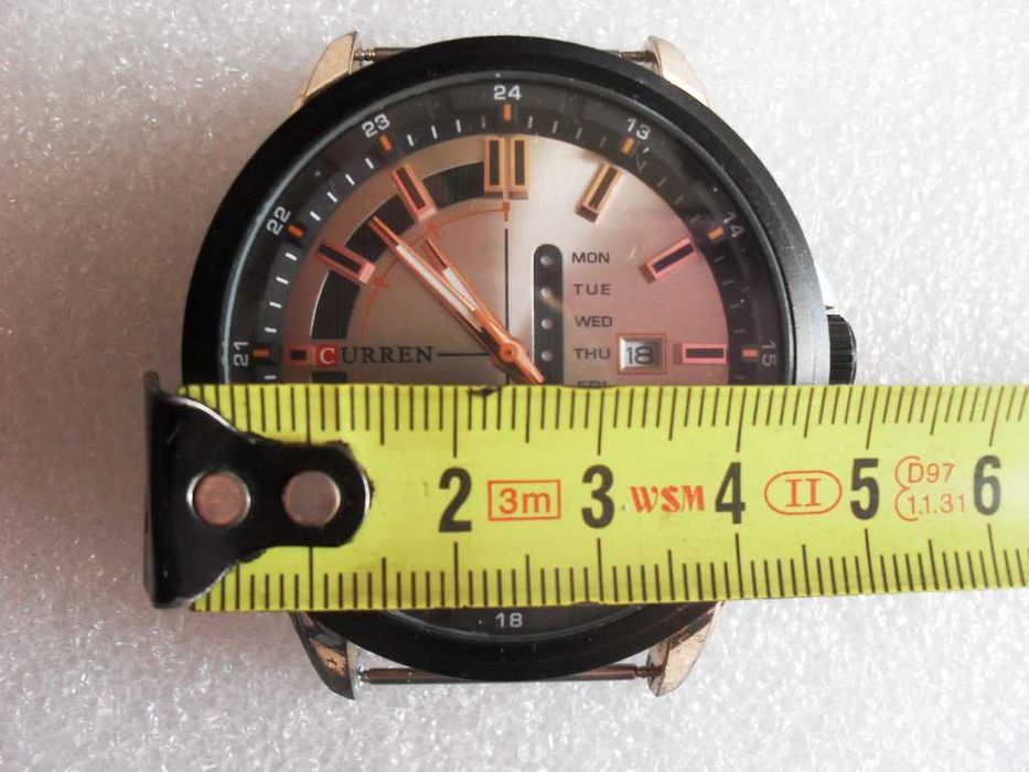 Ogromny zegarek Curren jak budzik bardzo dokładny