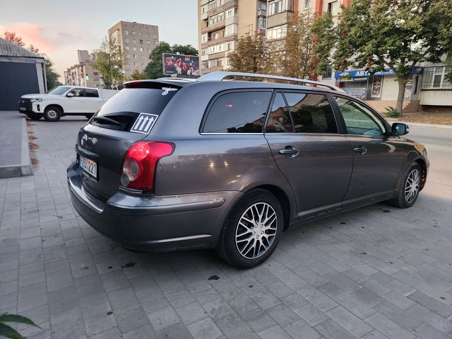 Тайота Авенсис 2.2 дизель механика