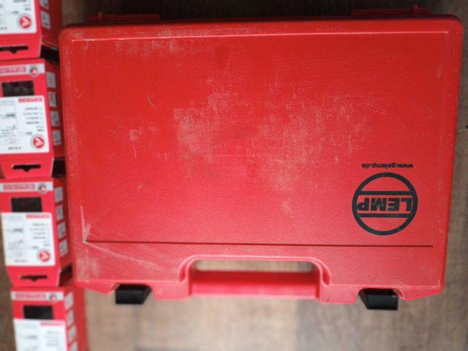 Narzędzia izolowane Lemp i Knipex