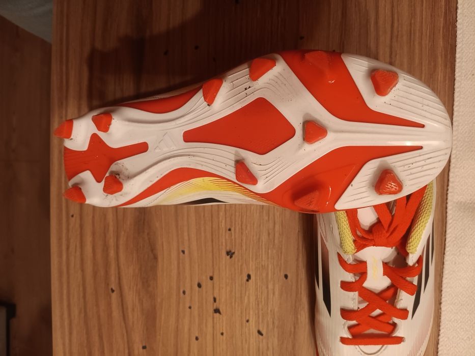 Botas de futebol para criança