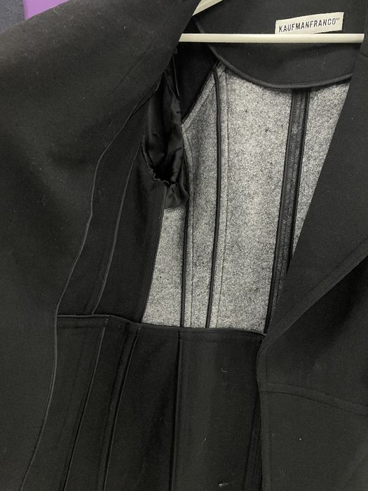 Жіноче пальто (USA) Оригінал