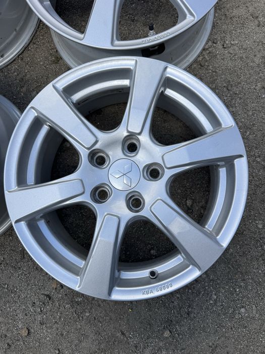 Felgi aluminiowe mitsubishy 6,5x16 et46 5x114,3
