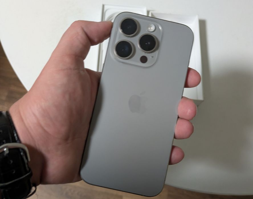 Apple iPhone 15 Pro 128GB Natural Titanium (MTUX3)