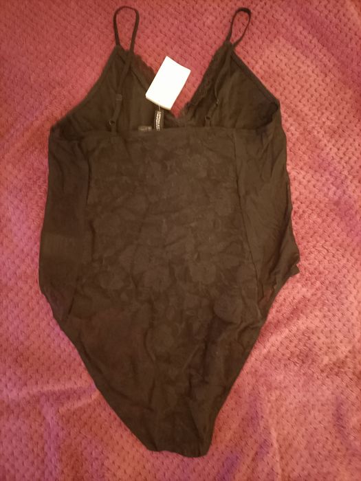 Czarne koronkowe body H&M rozmiar L