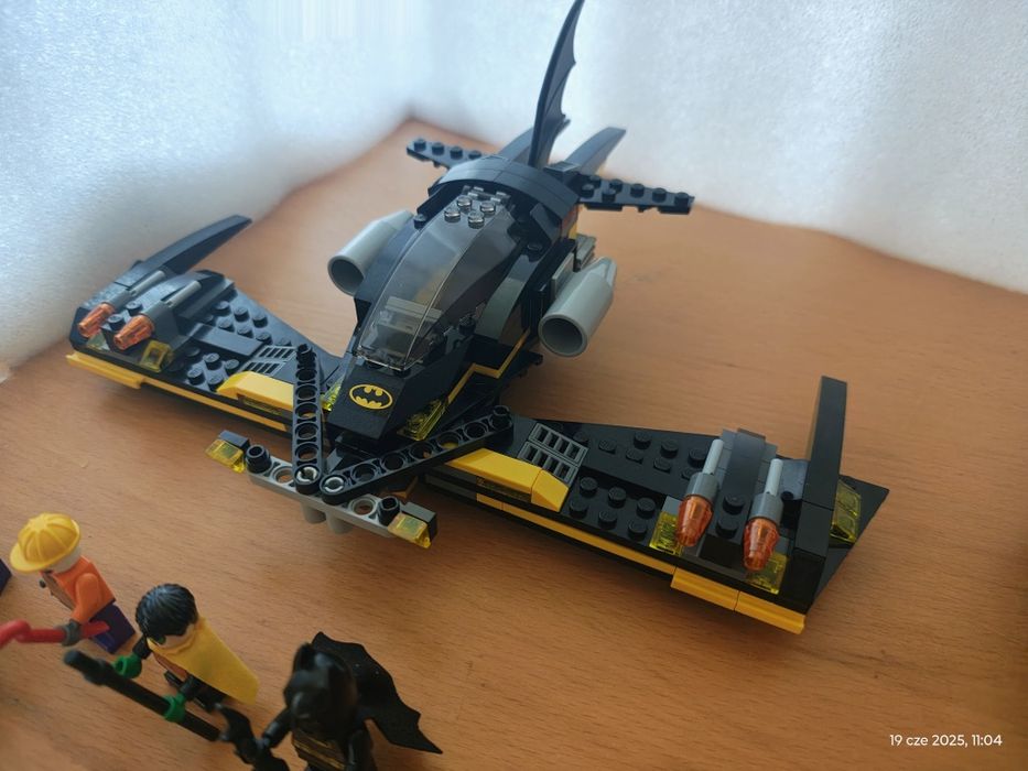 LEGO DC Super Heroes 76013 - Batman: Parowy walec Jokera