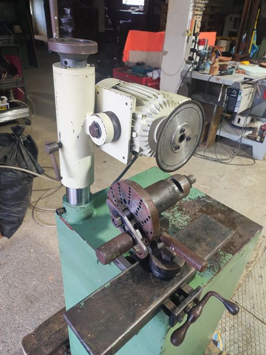 Máquina de afiar metal duro