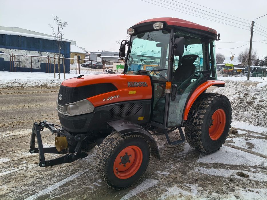 Kubota L4240 tuz wom klima 4x4 traktor ciągnik sadowniczy traktor