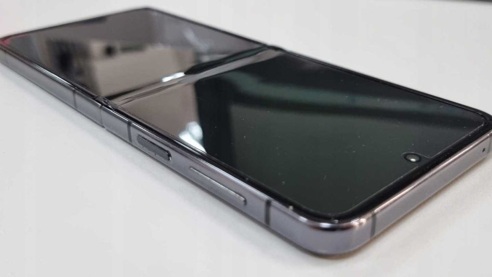 Sprzedam telefon samsung z flip5