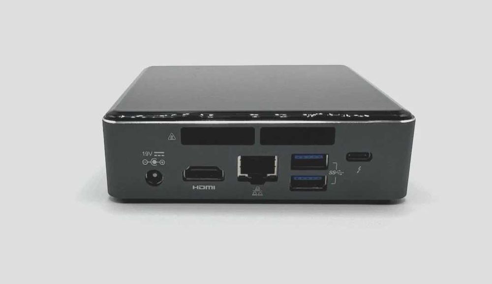 INTEL Nuc I3 8 Gen / 8gb / 128gb