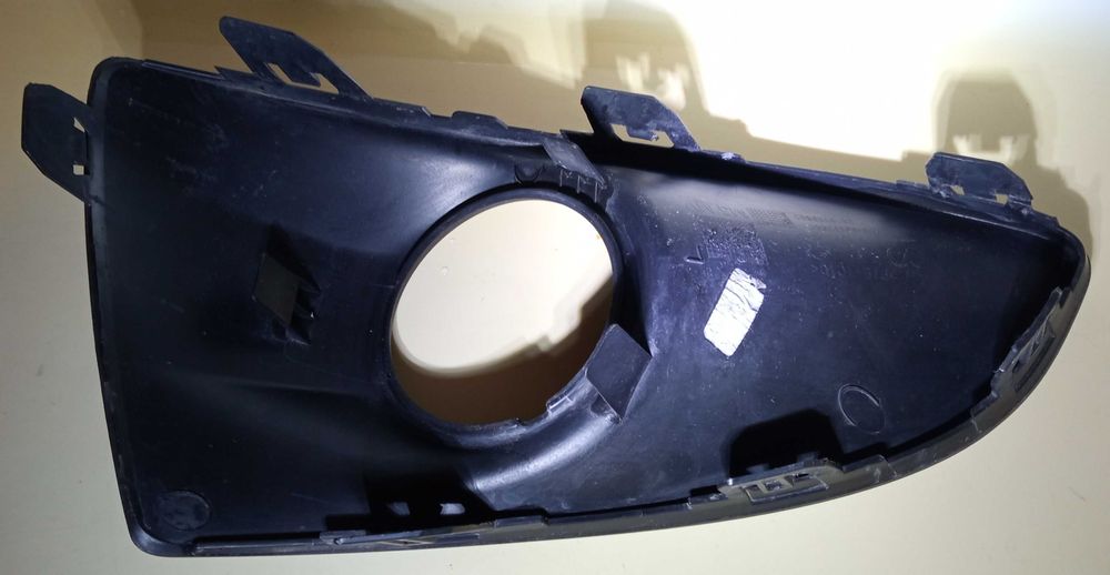 Заглушка крюка заднього бампера Peugeot 307