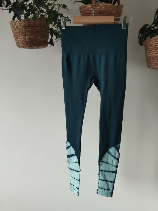 Leginsy damskie, sportowe treningowe, morskie, efekt tie dye