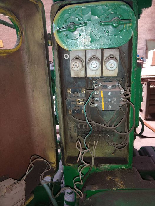 Зубофрезерний верстат модель 532