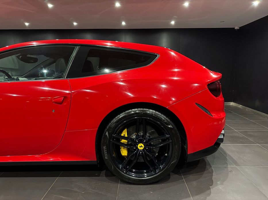 Ferrari FF