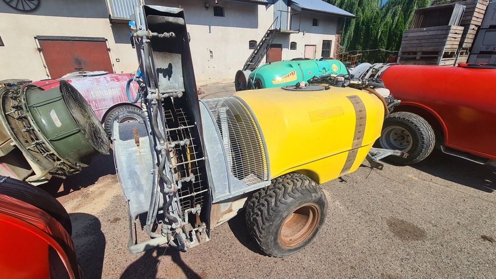 Opryskiwacz sadowniczy 1000l 2 śmigła elektrozawory kolumna mocny