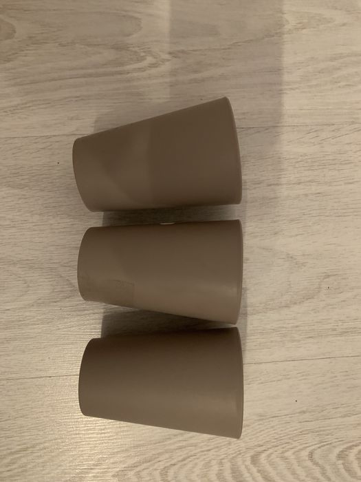 Zestaw kubków łazienkowych - ciemny beż