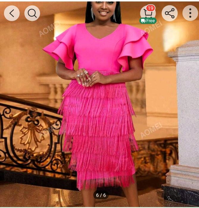 Koktajlowa różowa sukienka