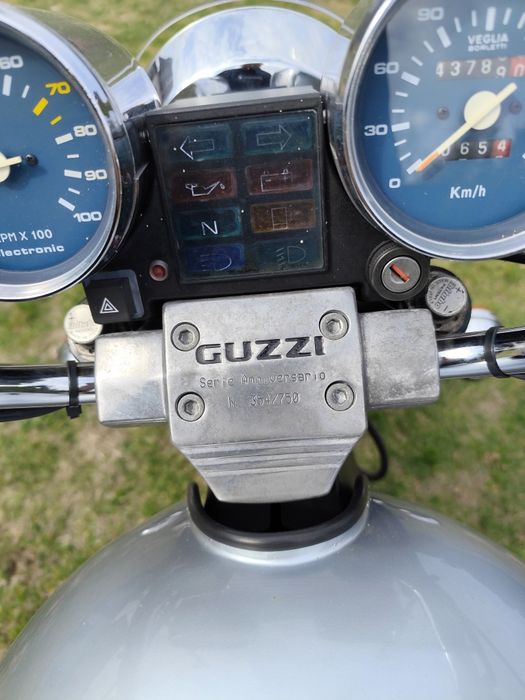 Moto Guzzi California 1100 Anniversario