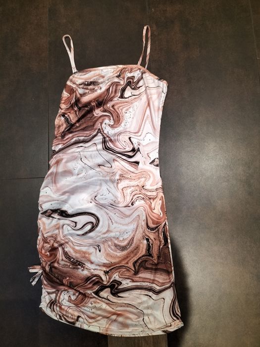 Sukienka. Rozmiar XS