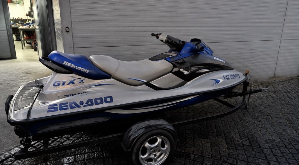 Mota de Agua Seadoo Gtx com atrelado