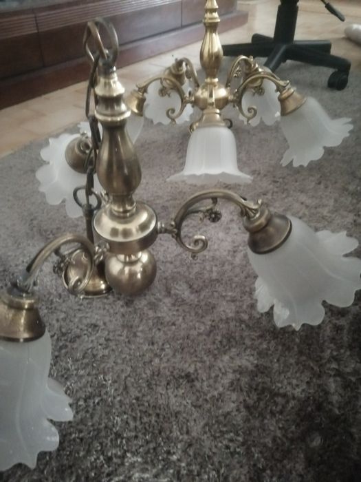 Candeeiro de sala, iluminação