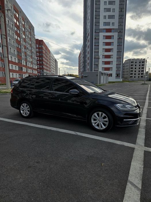 Продам Volkswagen Golf 7   Variant  2018 года, ресталинг