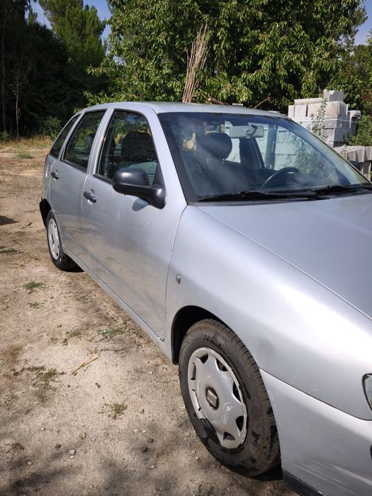 Seat Ibiza 2001 Gasolina — photo 3