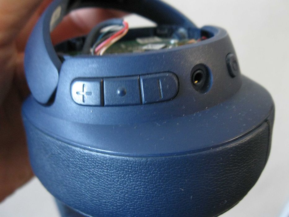 наушники беспроводные JBL Tune 720BT