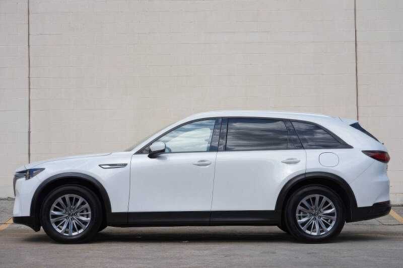 2024 Mazda CX-90 Plug-in Hybrid Preferred