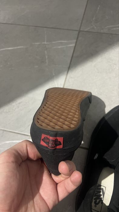 Чорні кеди-сліпони Vans Classic Slip-On