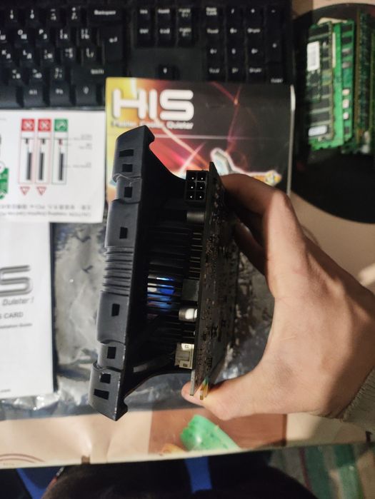 HIS AMD Radeon R7 260X 1gb gddr5