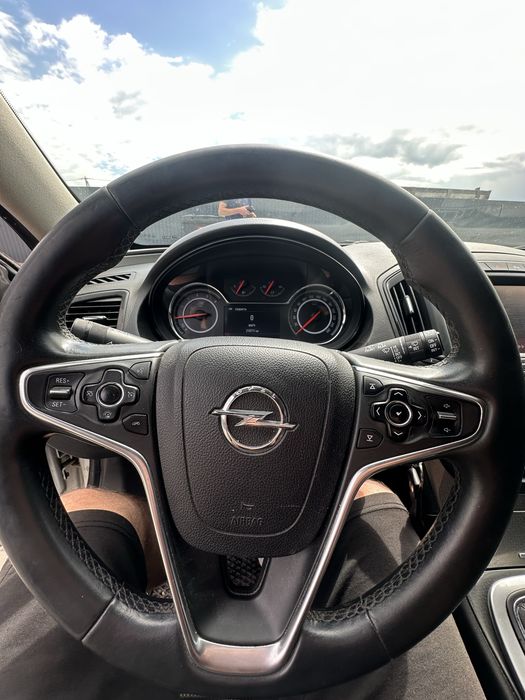 Продам Opel  Insignia 2014 рік
