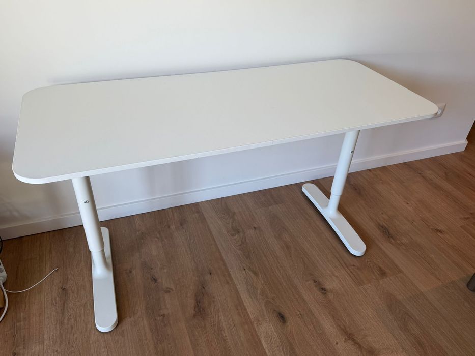 Secretária Ikea