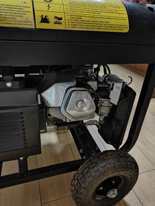 Продаю генератор 5.5 Kw Firman  FPG7800 E2